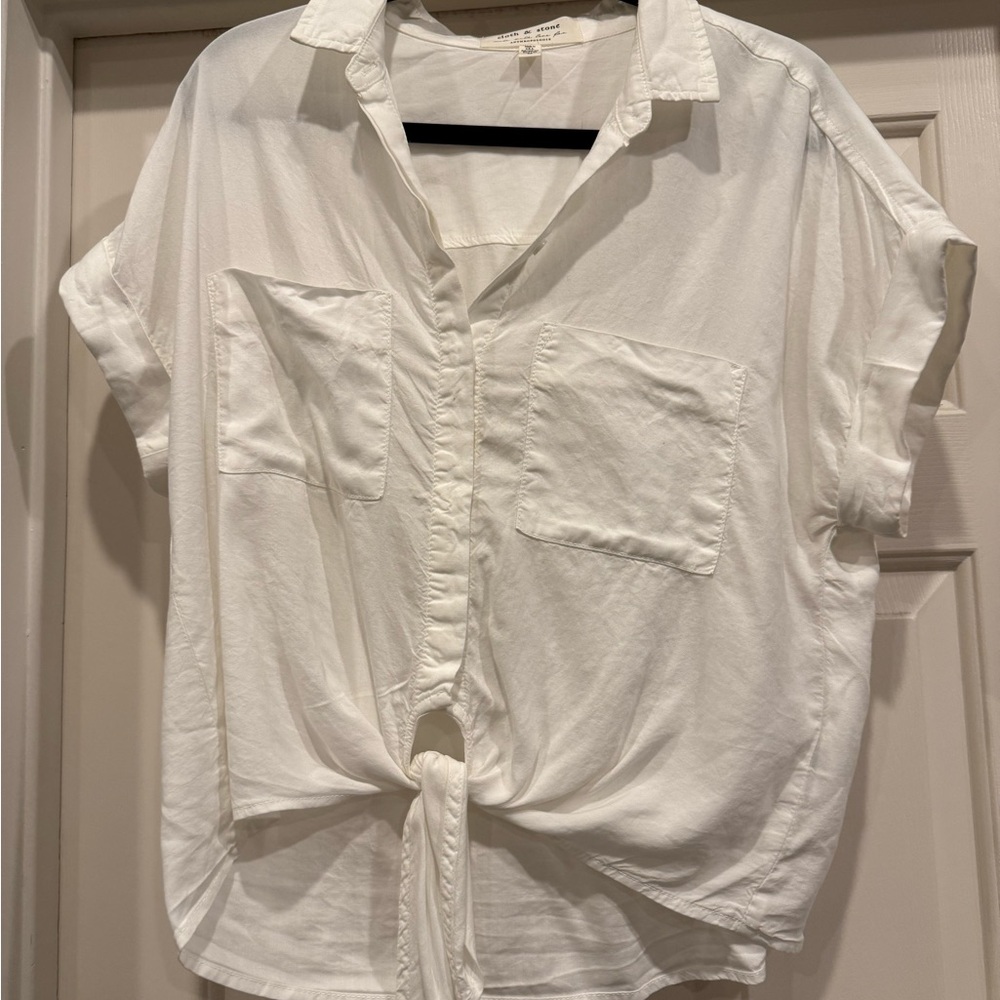 Cloth & Stone Cream Button-Down Shirt